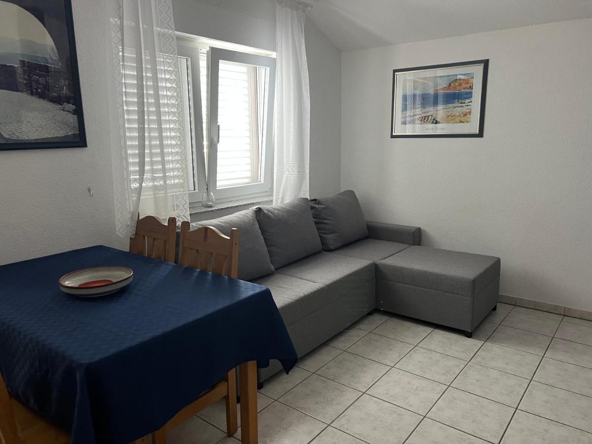 J&D Apartment Dobropoljana Luaran gambar